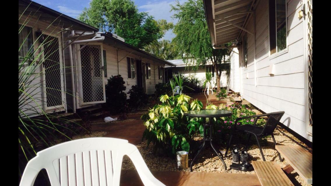 Mataranka Roadhouse Motel Luaran gambar